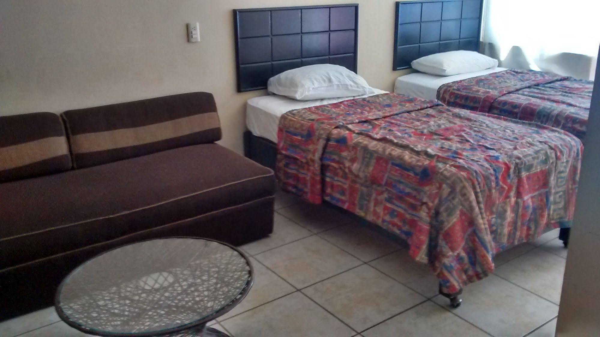 Hacienda Blue Bay Apartahotel 3*